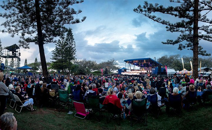 Broadbeach-Christmas-Carols-2