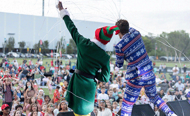 Christmas-Activities-on-the-Gold-Coast-Carols-Coomera
