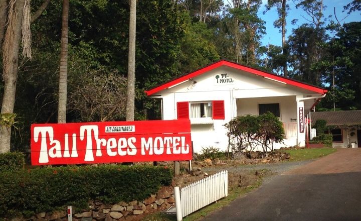 Tall_Trees_Motel_featured